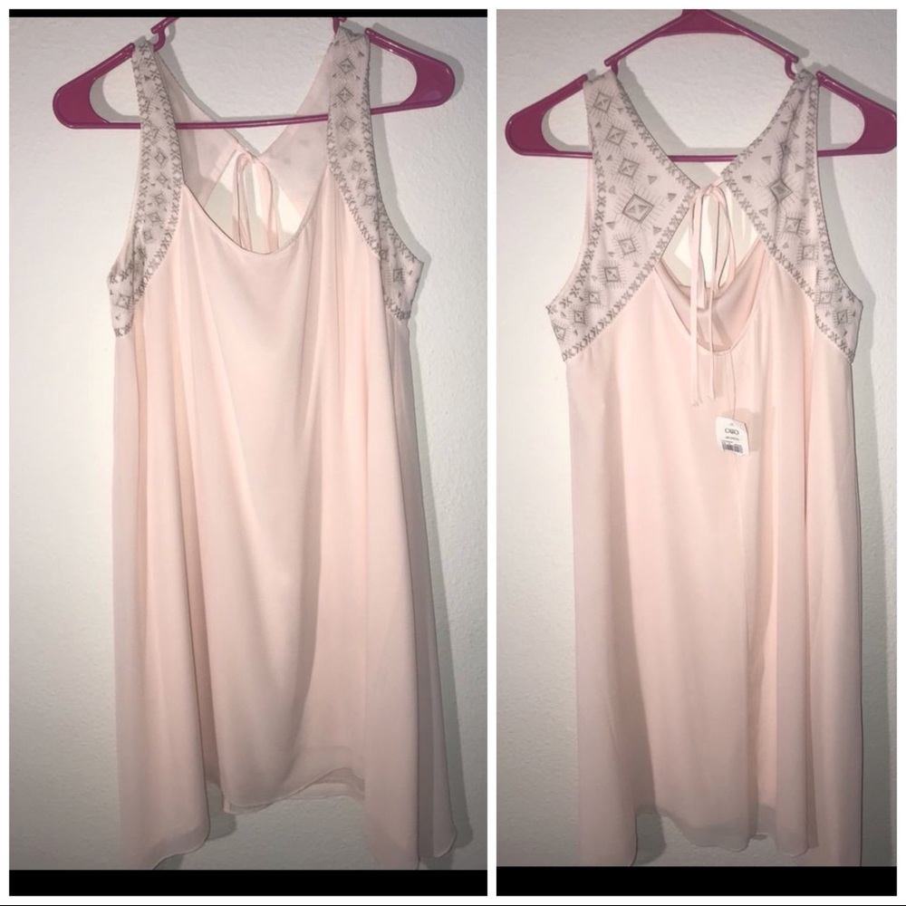 CATO Pale Dogwood Women’s Dress. SZ: M
